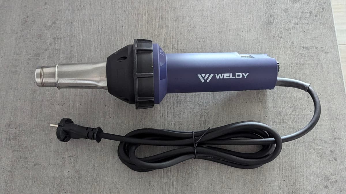 HT 1600 D  პლასტმასის  შედუღების ფენი