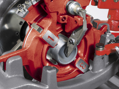 გარე ხრახნის მომჭრელი დანადგარი SUPERTRONIC 4 SE-დან 4″-მდე ავტომატური თავით BSPT R ROTHENBERGER 56465 - 4